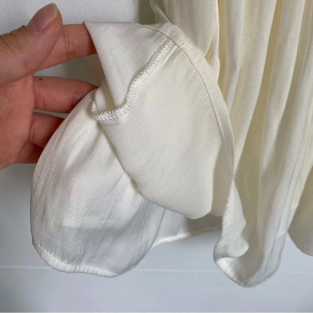Allison Joy Bryn Buttery soft silk like pleated cream white camisole size XS - Picture 6 of 6